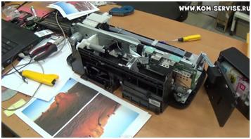 Требуется заменить чернильную прокладку. Впитывающая подкладка принтера Epson. Впитывающая прокладка для принтера Epson l222. Промывка памперса Epson l210.