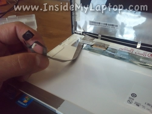 Acer-Aspire-1830T-screen-replacement-13