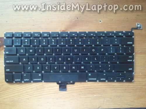 Repair-MacBook-Pro-keyboard-key-02
