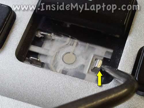 Repair-MacBook-Pro-keyboard-key-14